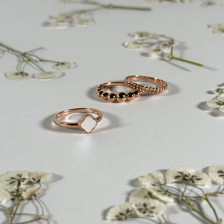 18K Rose Gold Vermeil Four Leaf Clover Ring with Natural Mother of Pearl