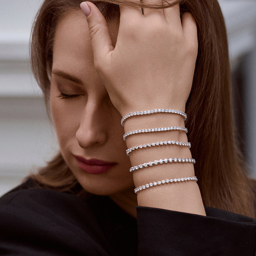 18K White Gold and Diamond Bracelet