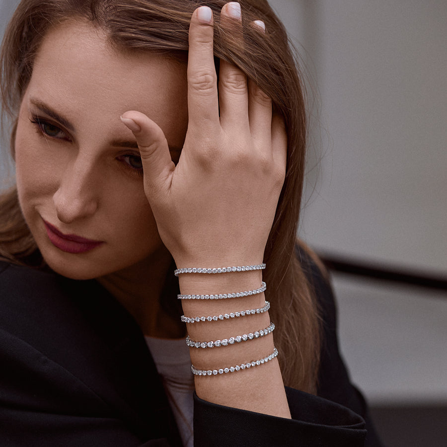 18K White Gold and Diamond Bracelet