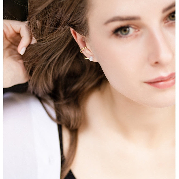18K Gold Vermeil Ear Cuff with Natural Freshwater Pearl (Right Ear)