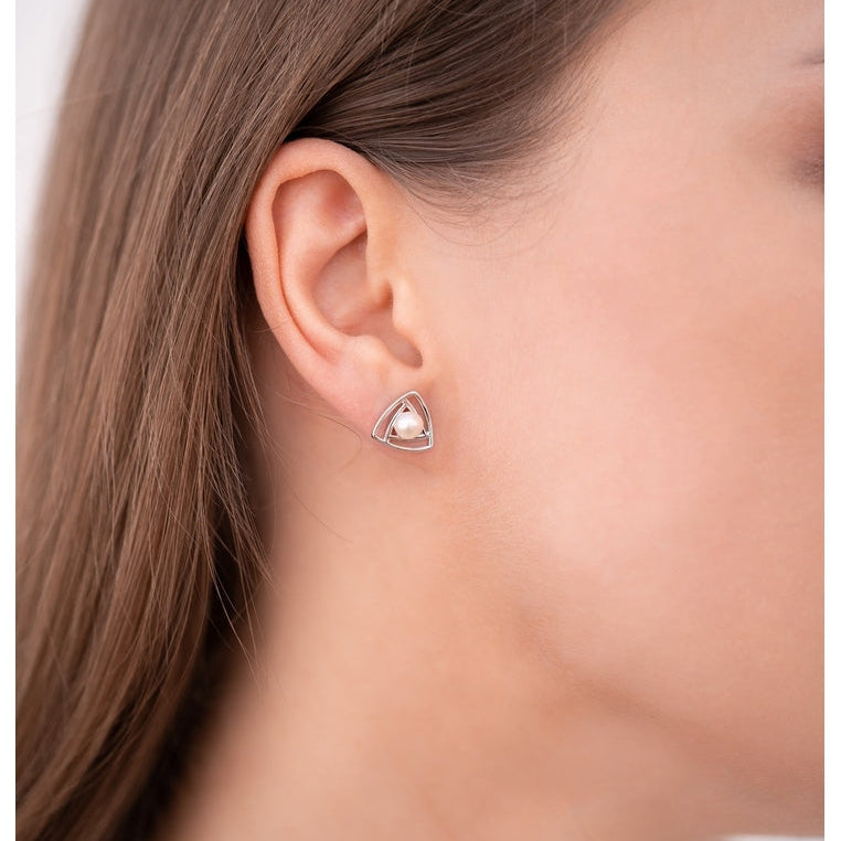 Sterling Silver Earrings with Fresh Water Pearl