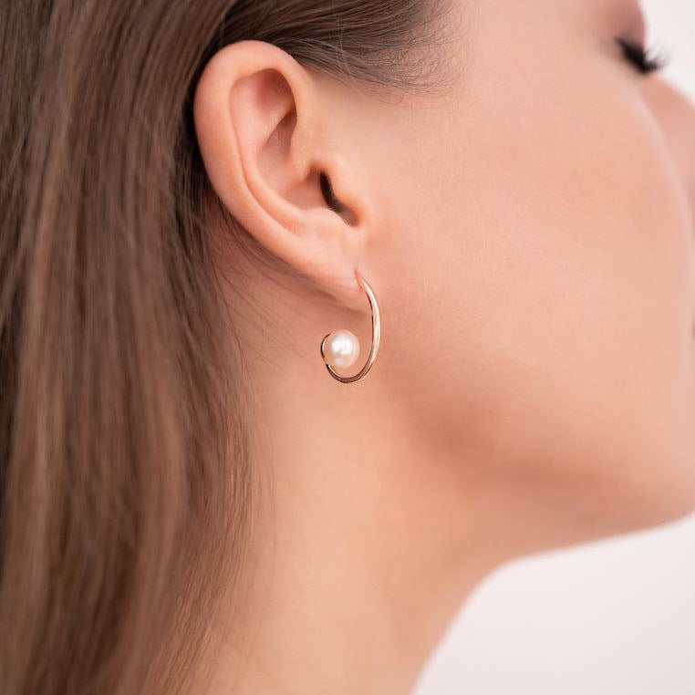 18K Rose Gold Vermeil Earrings with Natural Freshwater Pearl