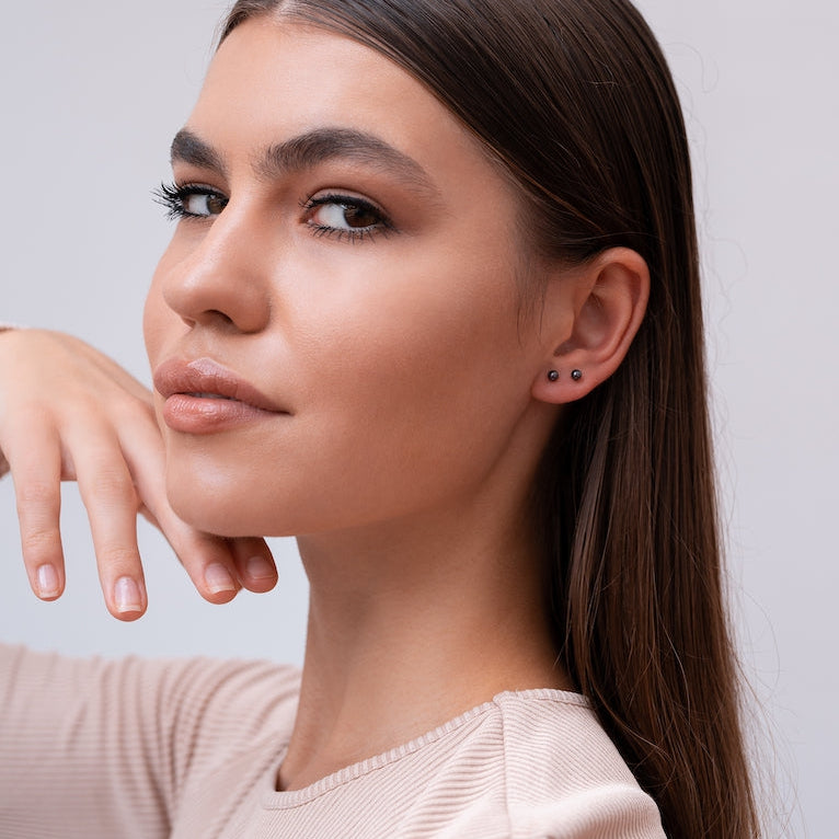 Sterling Silver Stud Earrings with Black Pearl